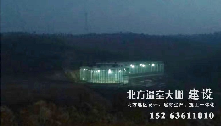 夜间建设工地